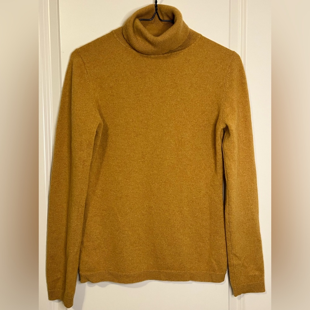 Garnet Hill Cashmere Sweater Size Small